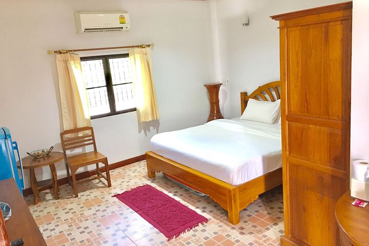 Room 5 of 39