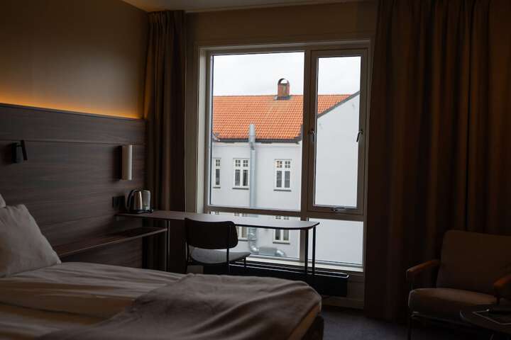 Room 25 of 54