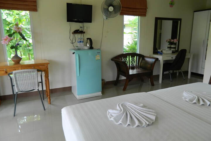 Room 16 of 83