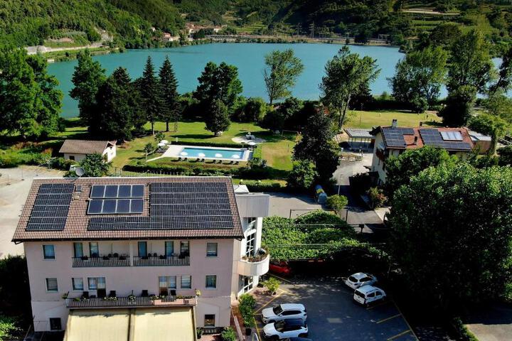 Albergo Miralaghi