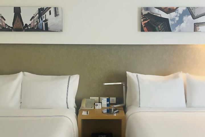 Room 4 of 91