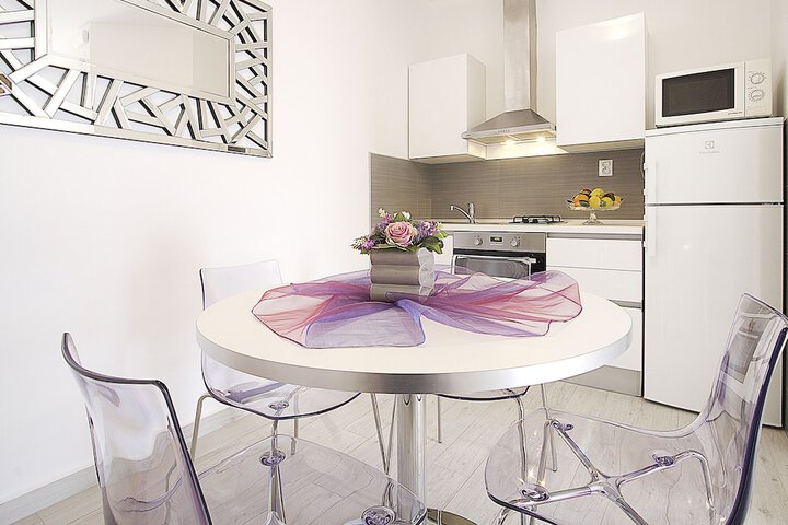 Dining Photos