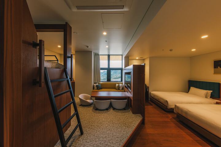 Room 40 of 117