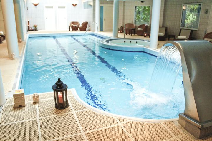 Pool 63 of 128