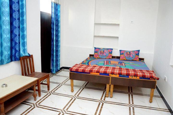 Hotel Sukha Palace