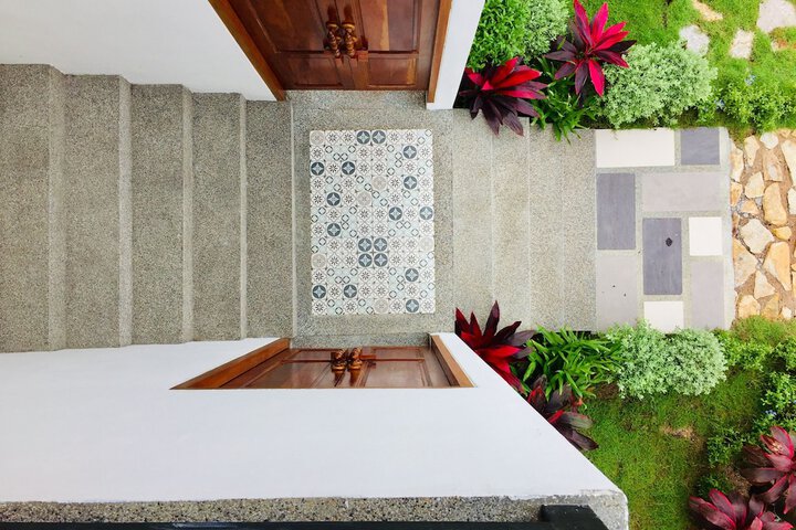 Room 69 of 108