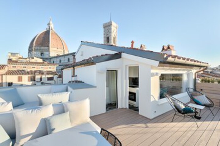 Exterior of Duomo Luxury Terrace