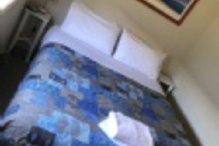 Room 137 of 228