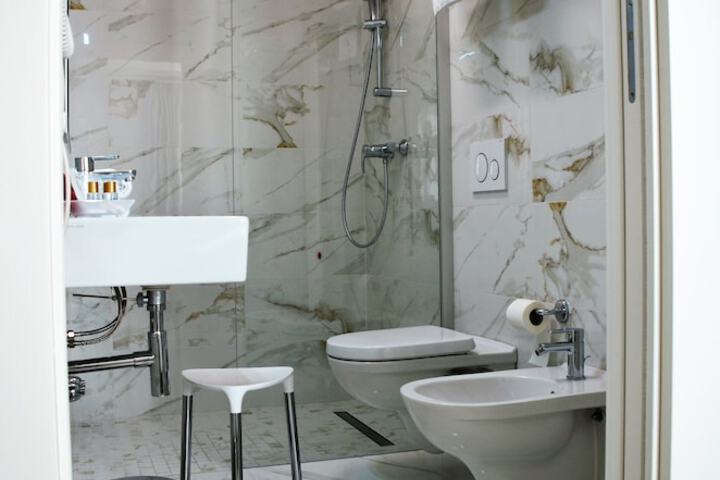 Bath Photo