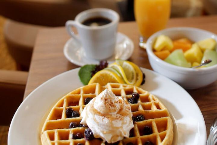 Breakfast meal
