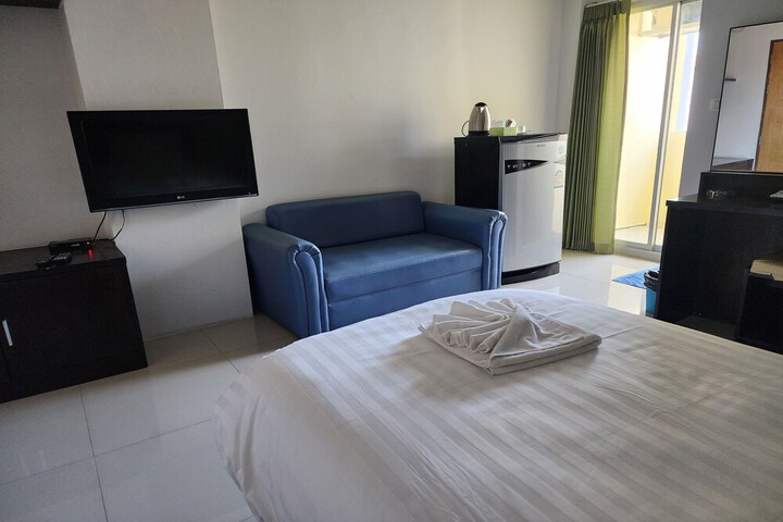 Room 38 of 72