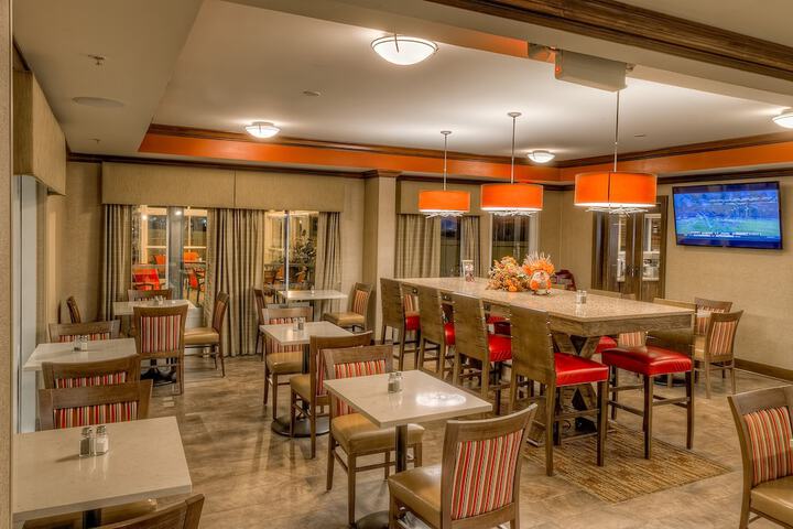 Breakfast area