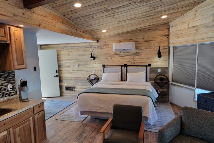Room 36 of 125