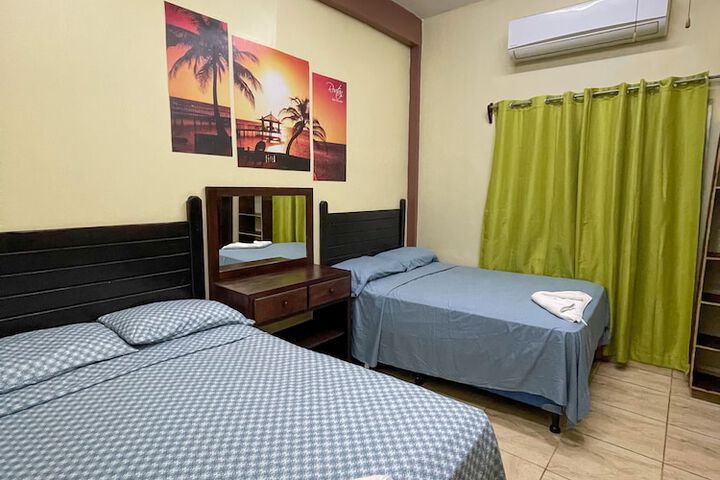 Room 3 of 36