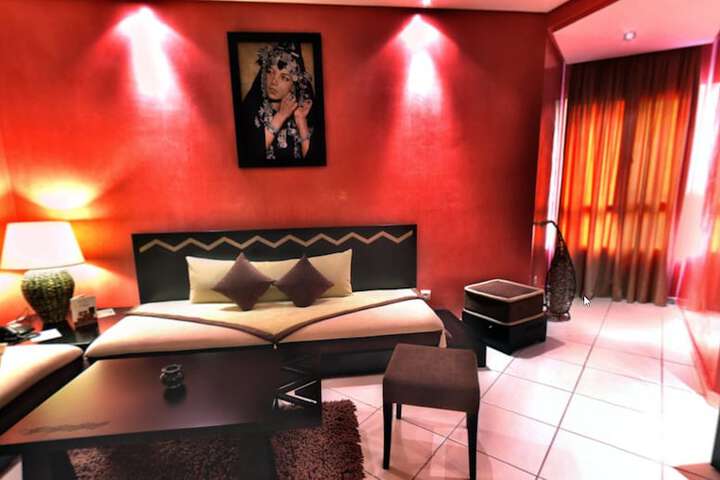 Room 8 of 23