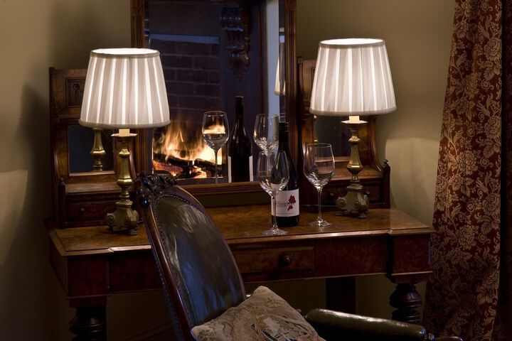 Room 25 of 74