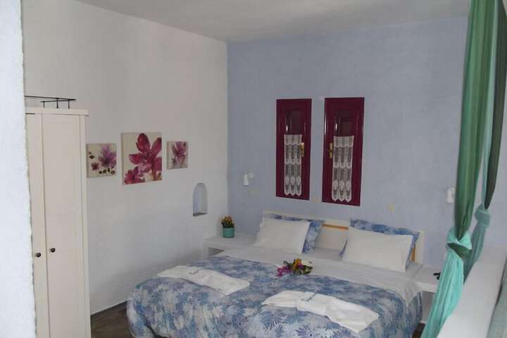Room 4 of 39