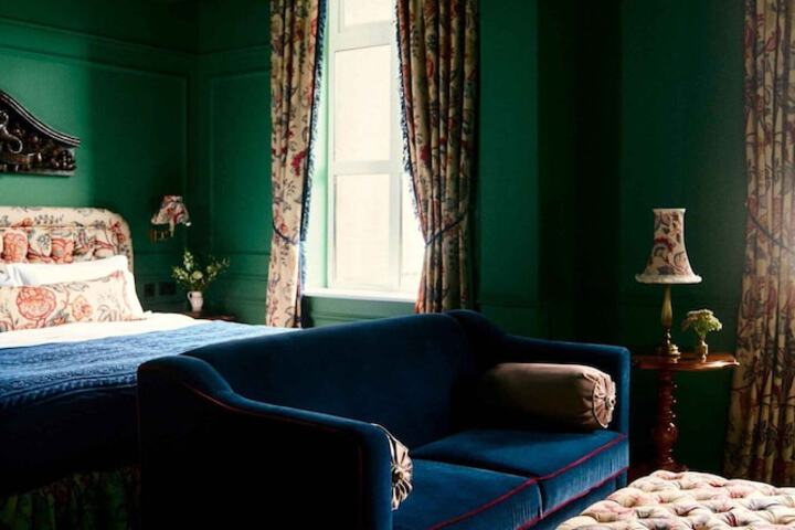Room 21 of 81