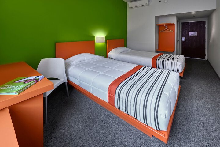 Room 20 of 50