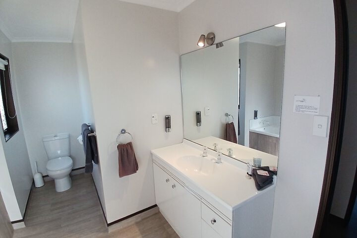 Room 82 of 120