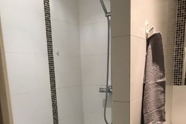 Room 3 of 22