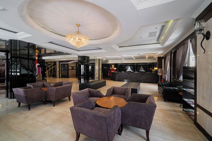 Hotel Interior 8 of 139