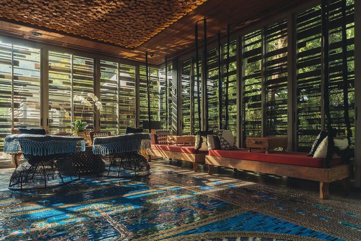 Lobby Photos