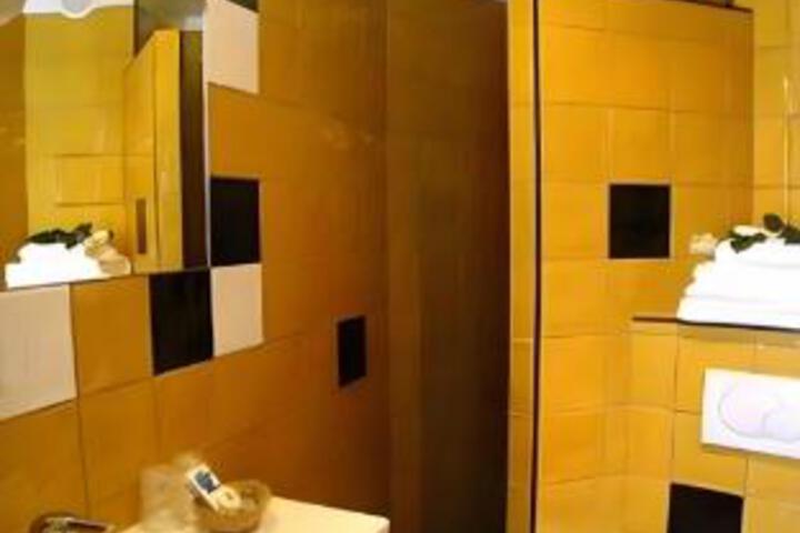 Bath Interior