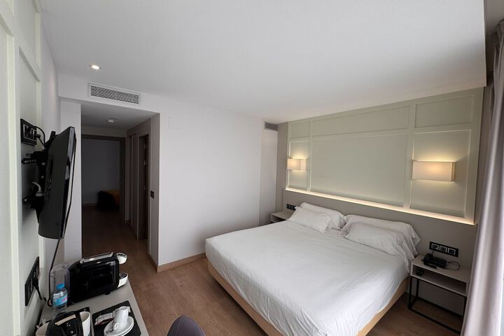 Room 14 of 57