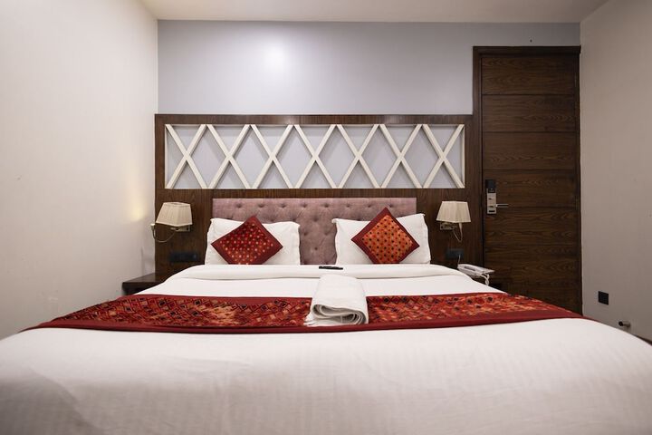 Room 20 of 25