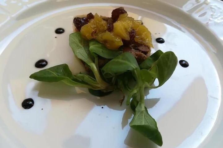 Dining 22 of 68