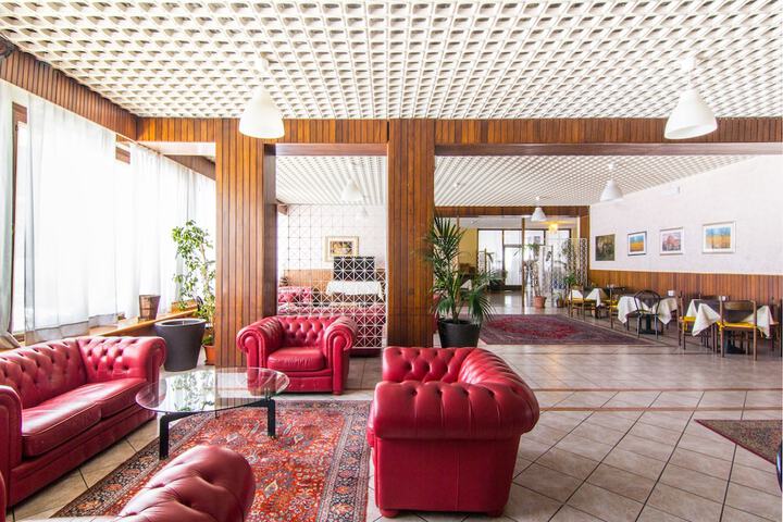 Hotel 3 of 70