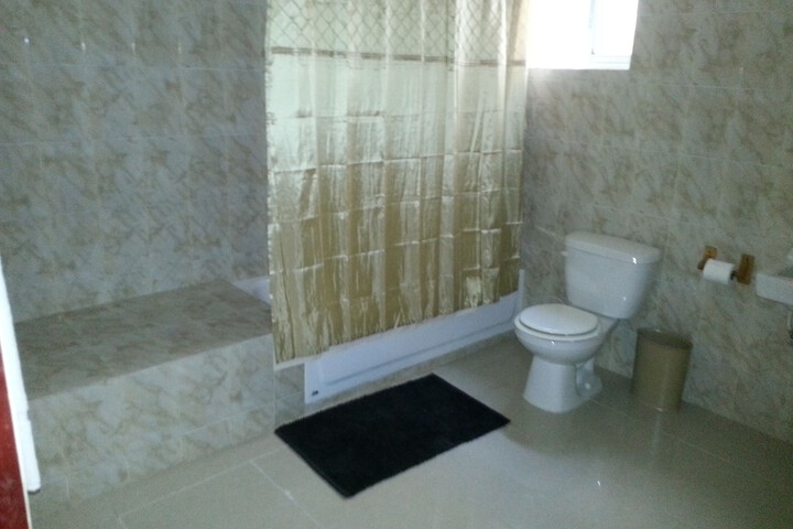 Room 21 of 36
