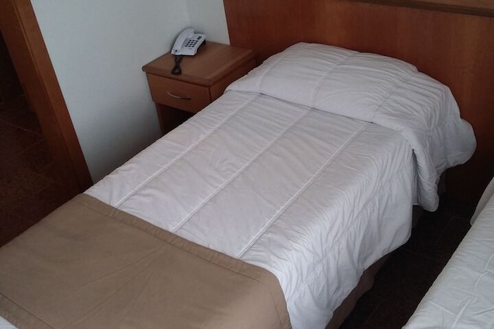 Room 10 of 72
