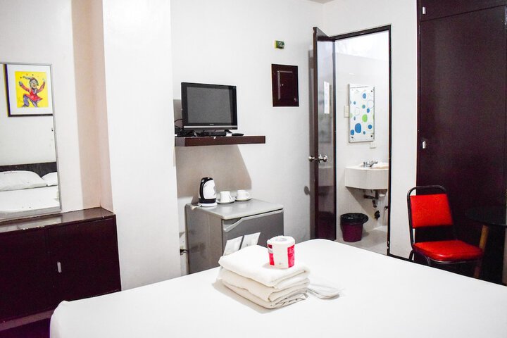 Room 11 of 46