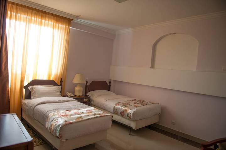 Room 12 of 67