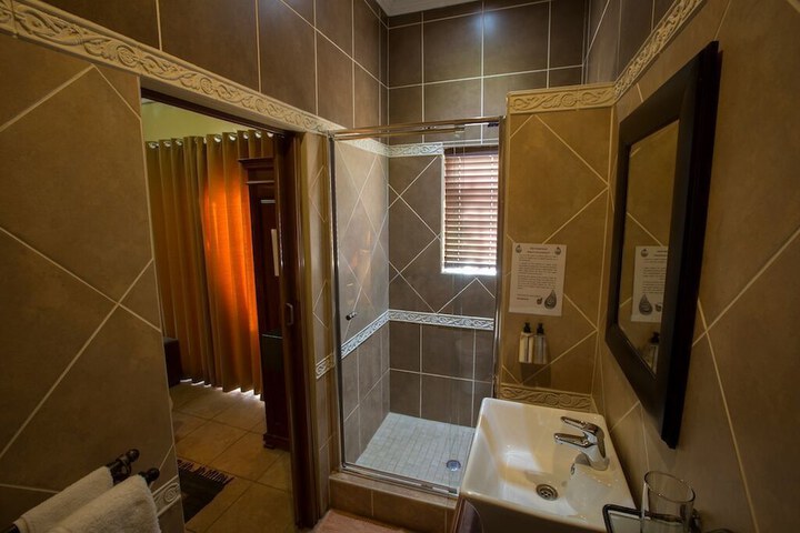 Room 19 of 61