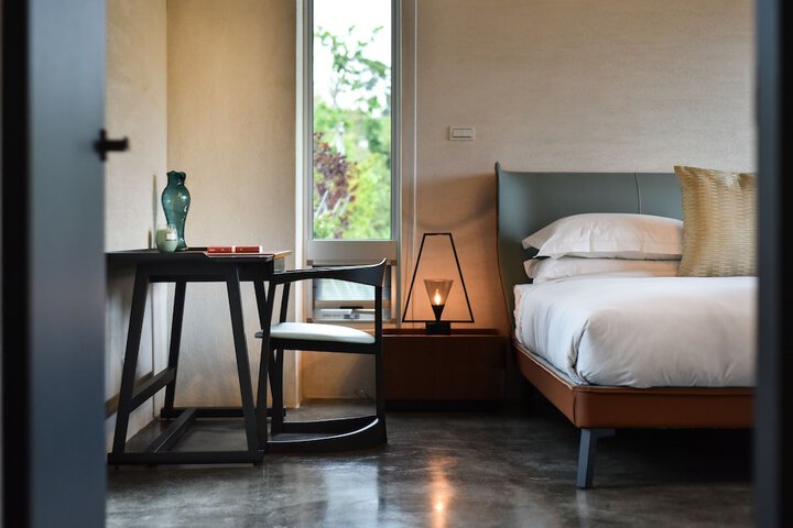 Room 4 of 21
