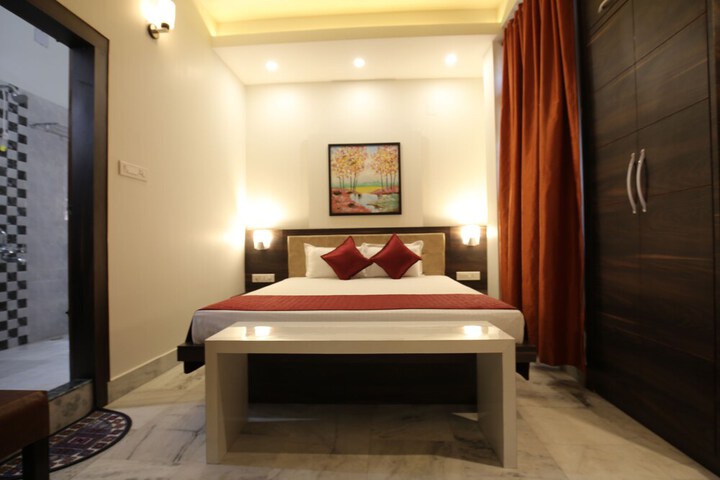Room 21 of 94