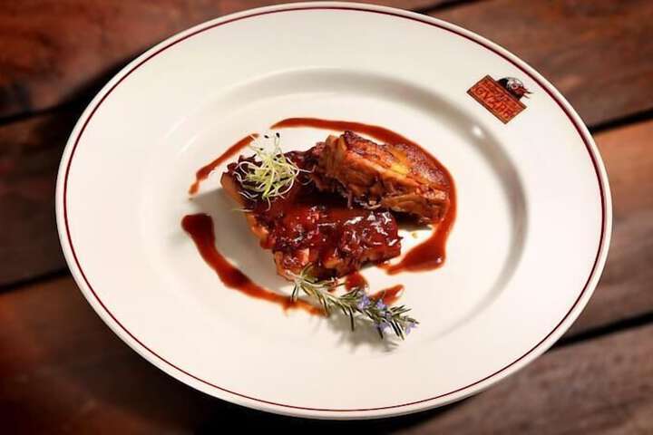 Dining 49 of 70
