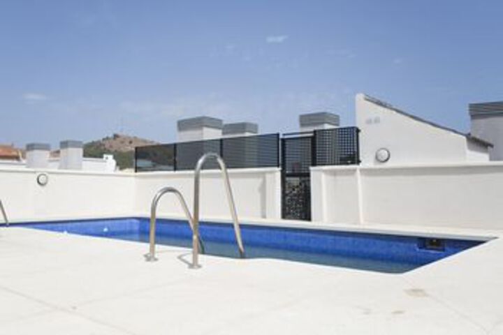 Pool 53 of 54