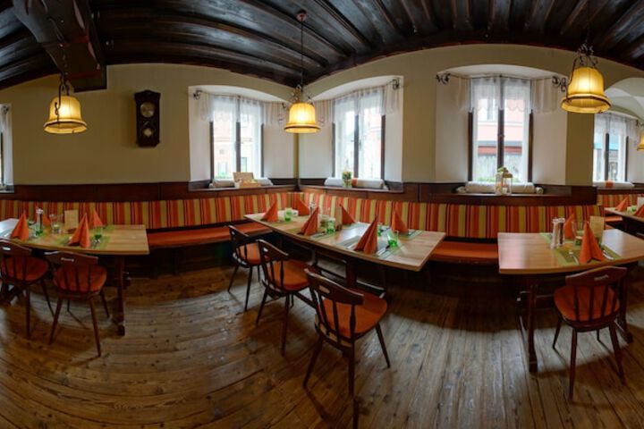 Dining 63 of 79