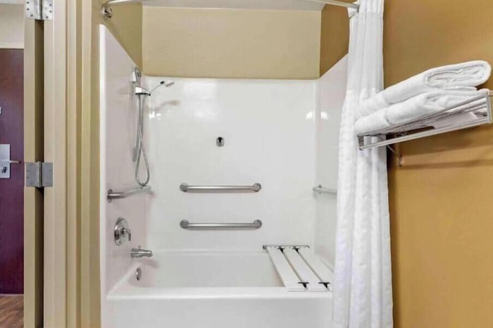 Clean Restrooms