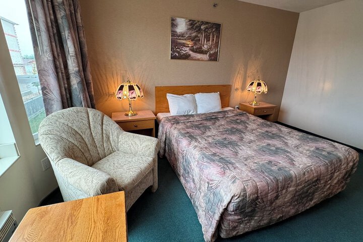 Room 13 of 52