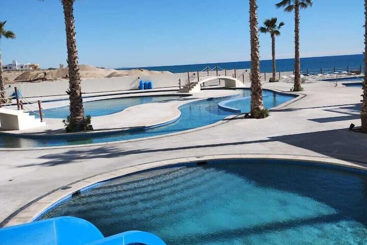 Pool 26 of 49