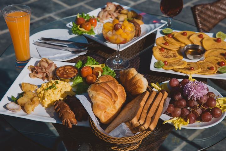Breakfast meal