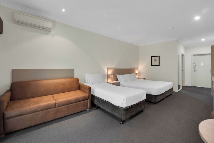 Room 20 of 51