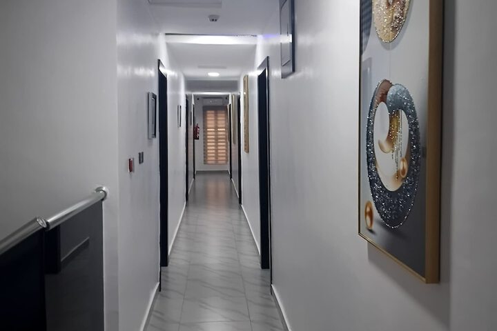 Ballroom/Hall 10 of 15