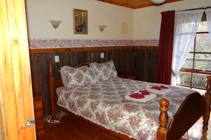 Room 4 of 56
