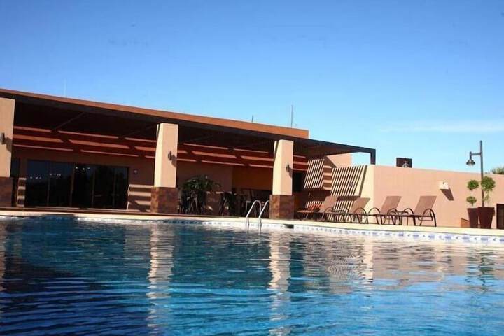 Pool Hotel